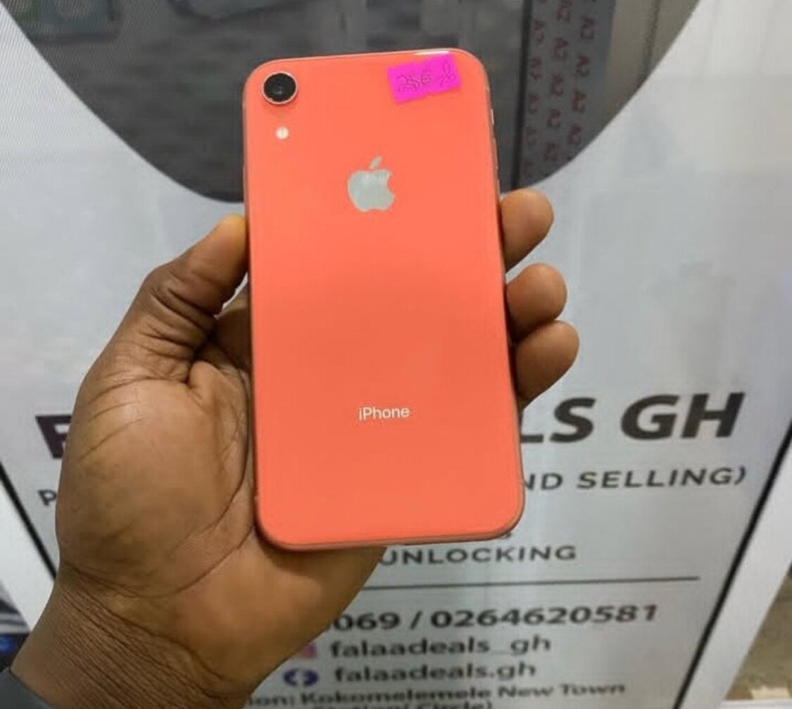 iPhone XR