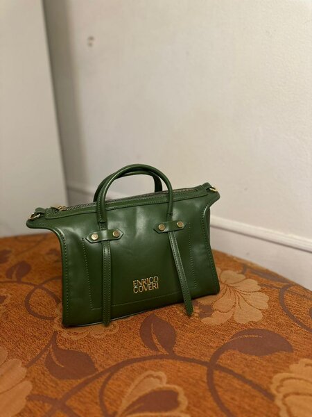 Sac à main élégant vert