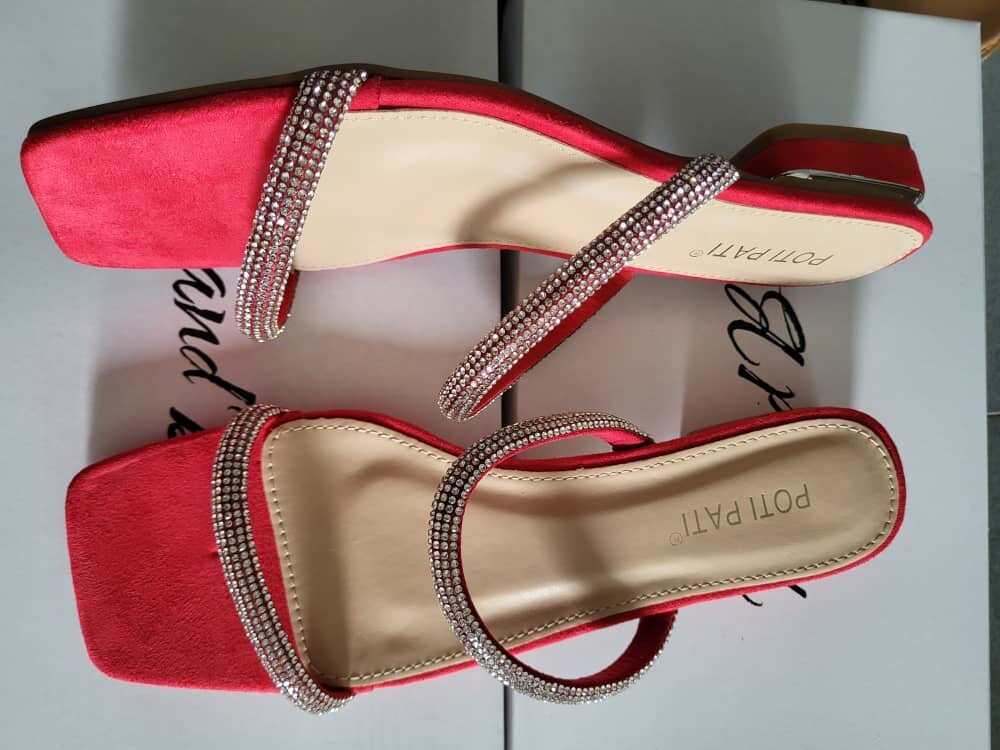 Sandales Éclatantes Chic