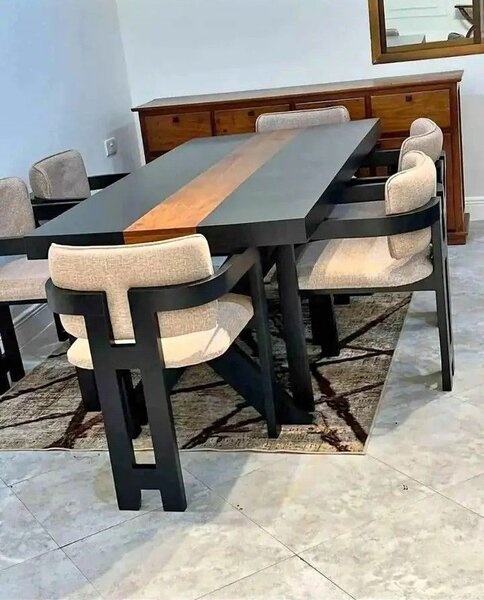 Table à manger élégante