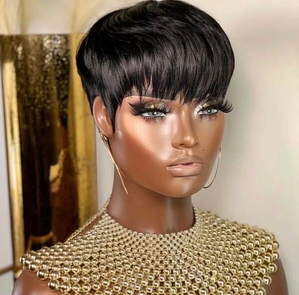 Perruque courte dentelle