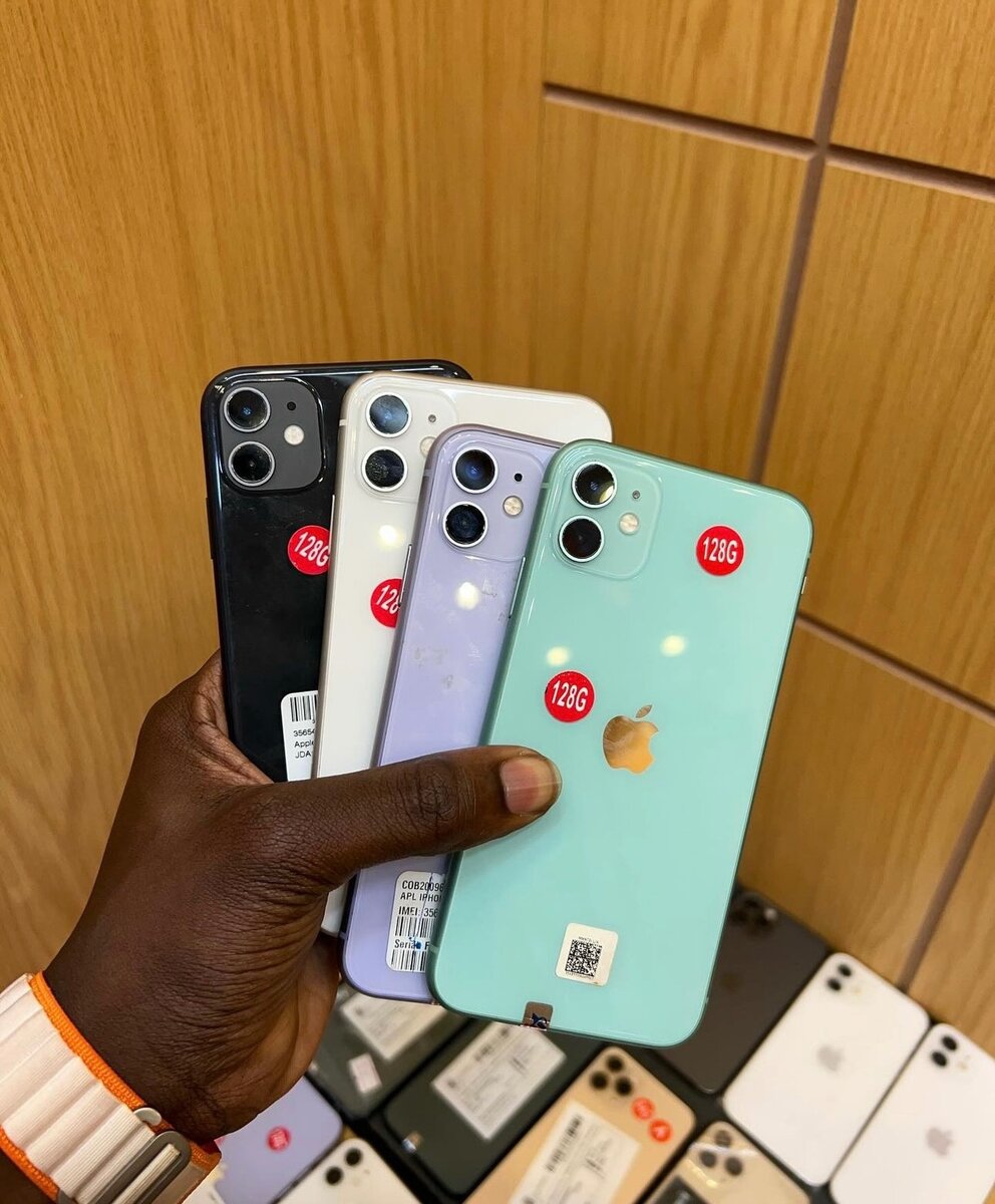 iPhone 11 64gig and 128 two sim available