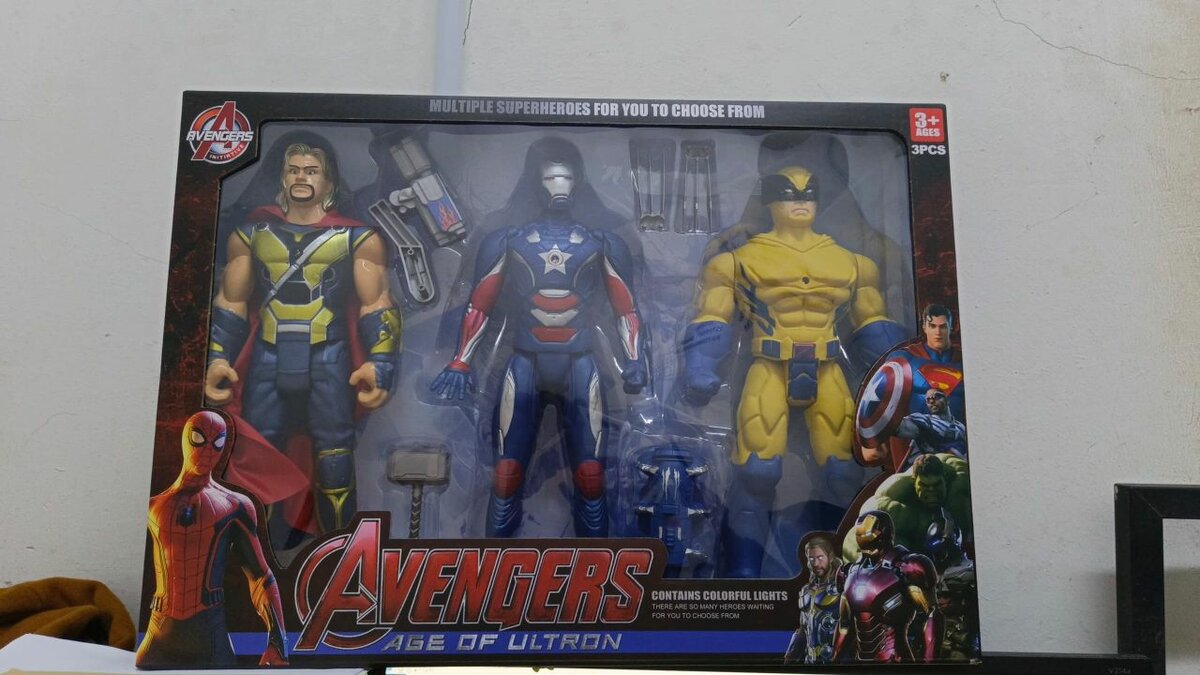 Set de figurines Avengers