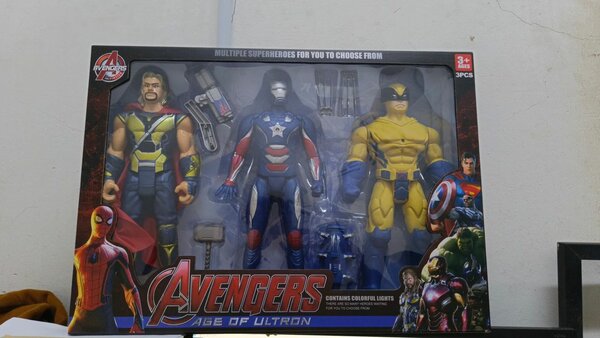 Set de figurines Avengers