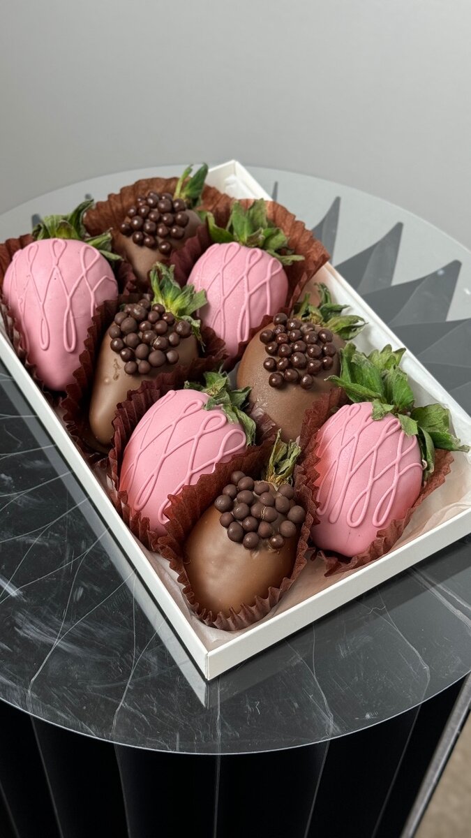 Клубника в шоколаде 1200 сом