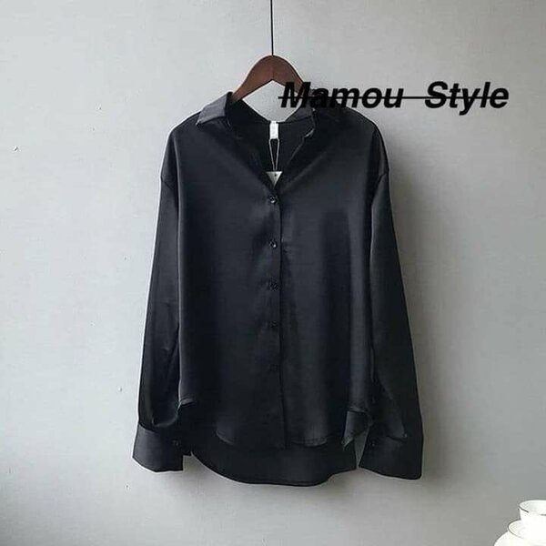 Chemise en satin élégante
