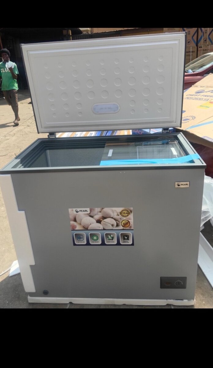 Hot sale pearl 200 Liters Deep Freezer