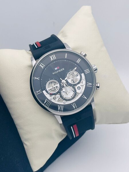 MontreTommy Hilfiger