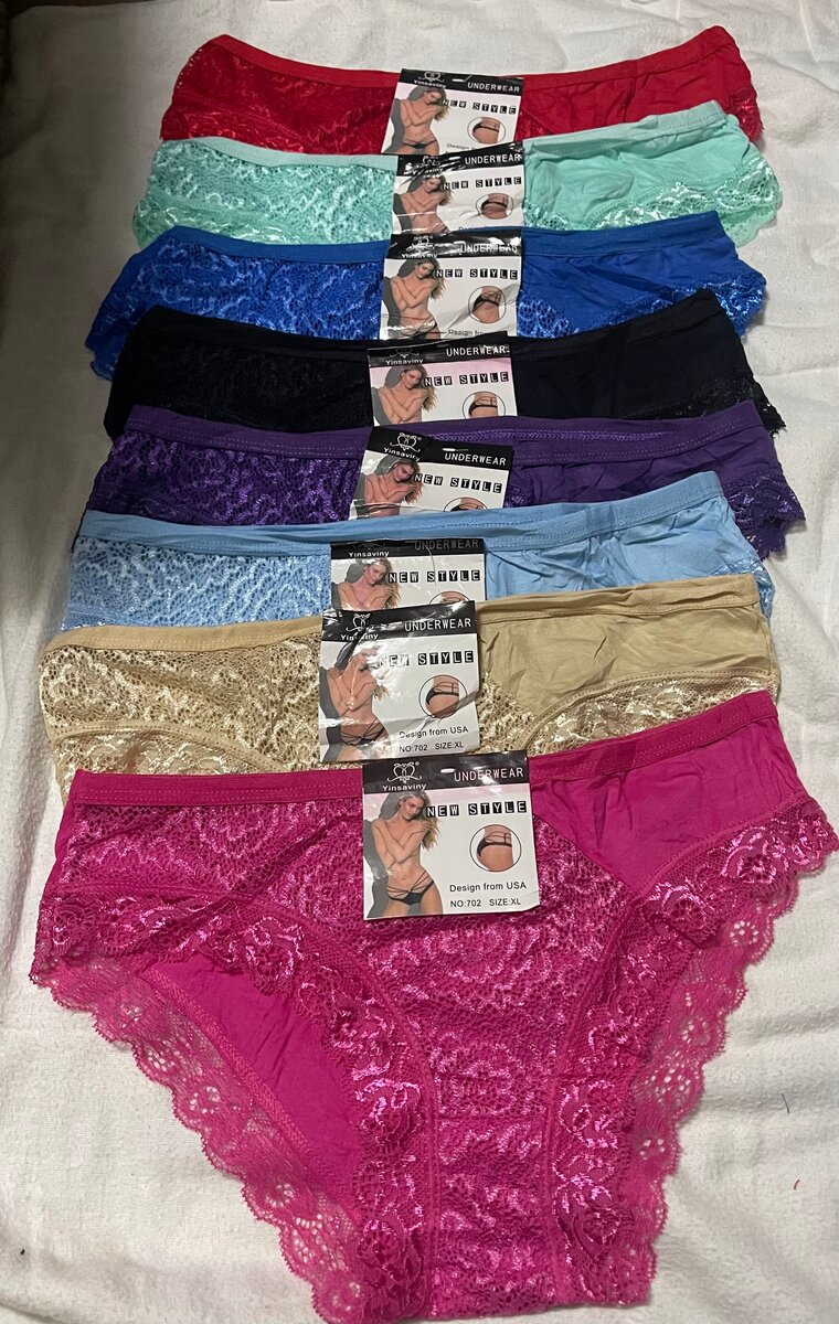 Ensemble de culottes en dentelle