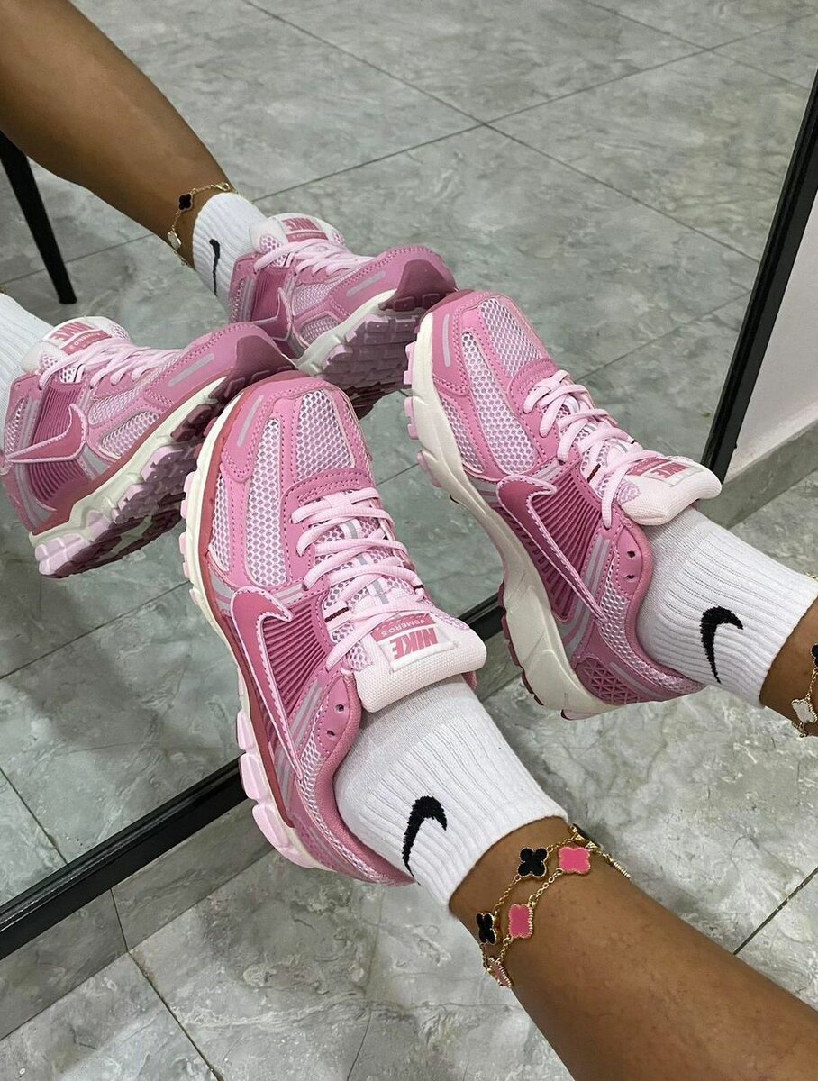Baskets roses pour femme