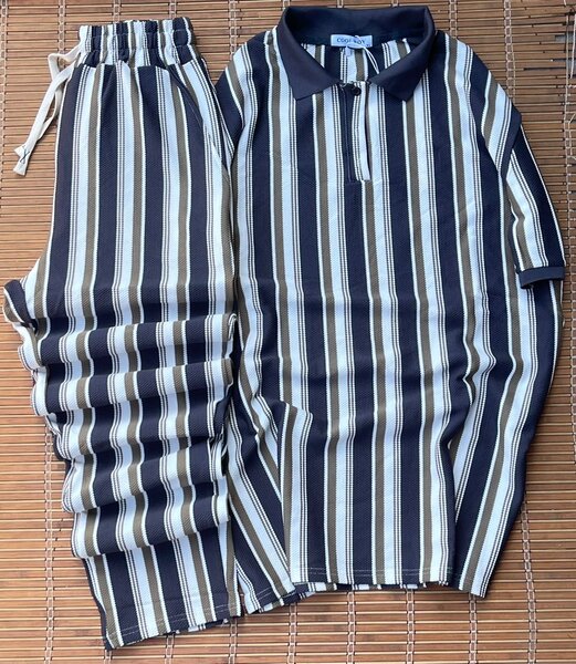 Ensemble décontracté rayé