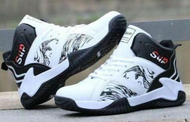 Baskets montantes stylées