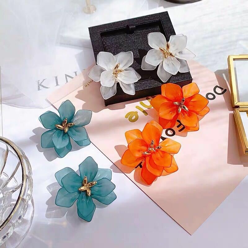 Boucles d'oreilles florales élégantes