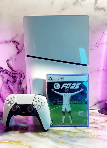 PS5 avec FC25
