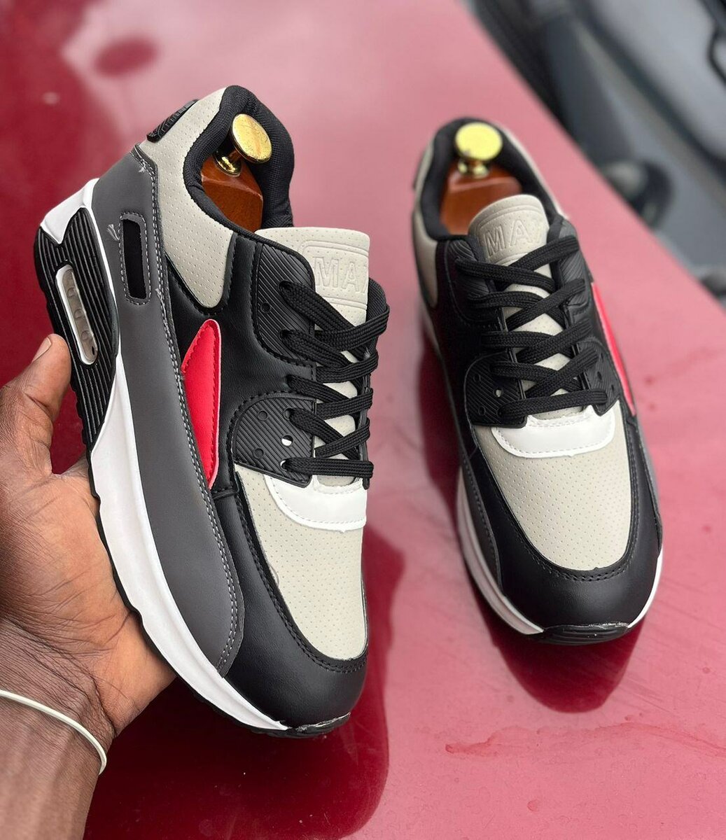 Baskets tendance et confortables