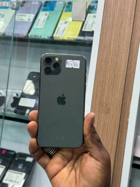 iPhone 11 Pro