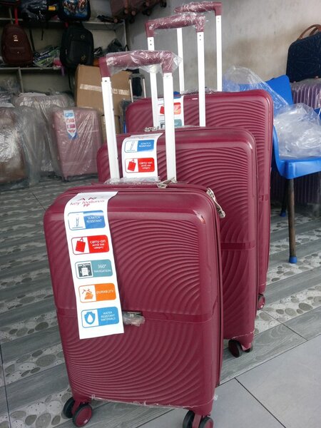 AK Anticrack Suitcase