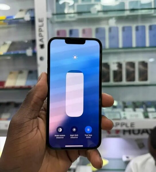 iPhone Bleu Débloqué