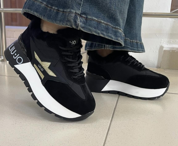 кроссовки зимние