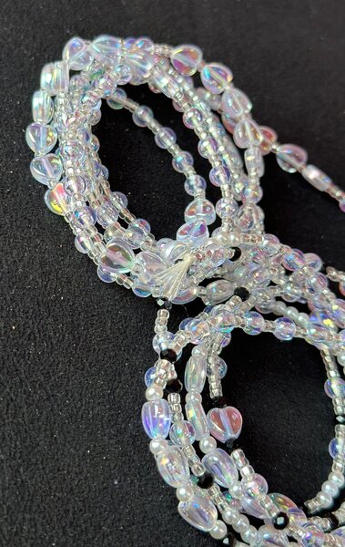 Clear reflection beads