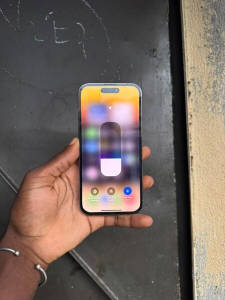 iPhone 14 Pro 256 Go argent