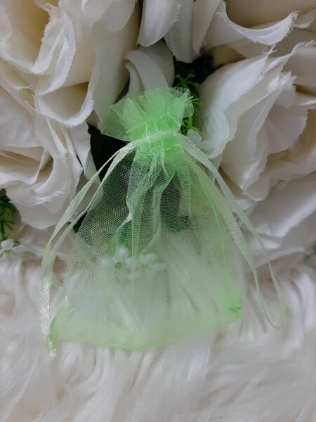 Sac organza vert anis