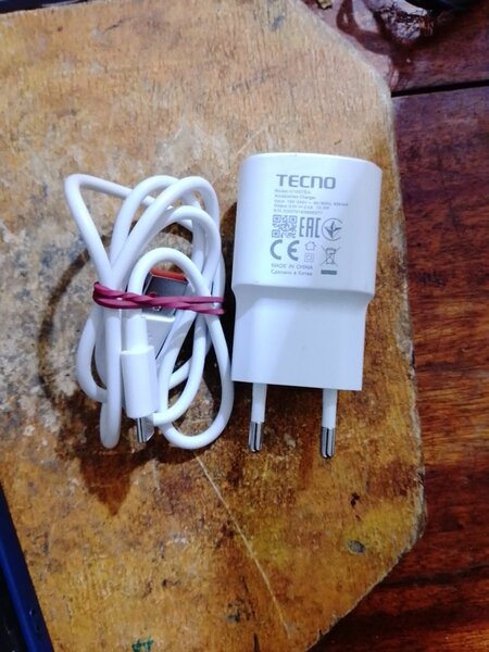 Chargeur rapide Tecno USB-C