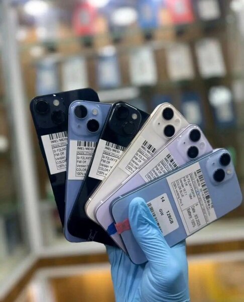 iPhone 13