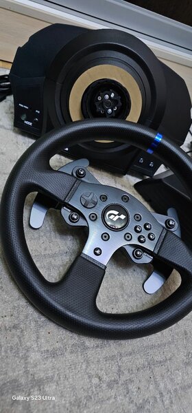 Игровой руль Thrustmaster t300rs gt