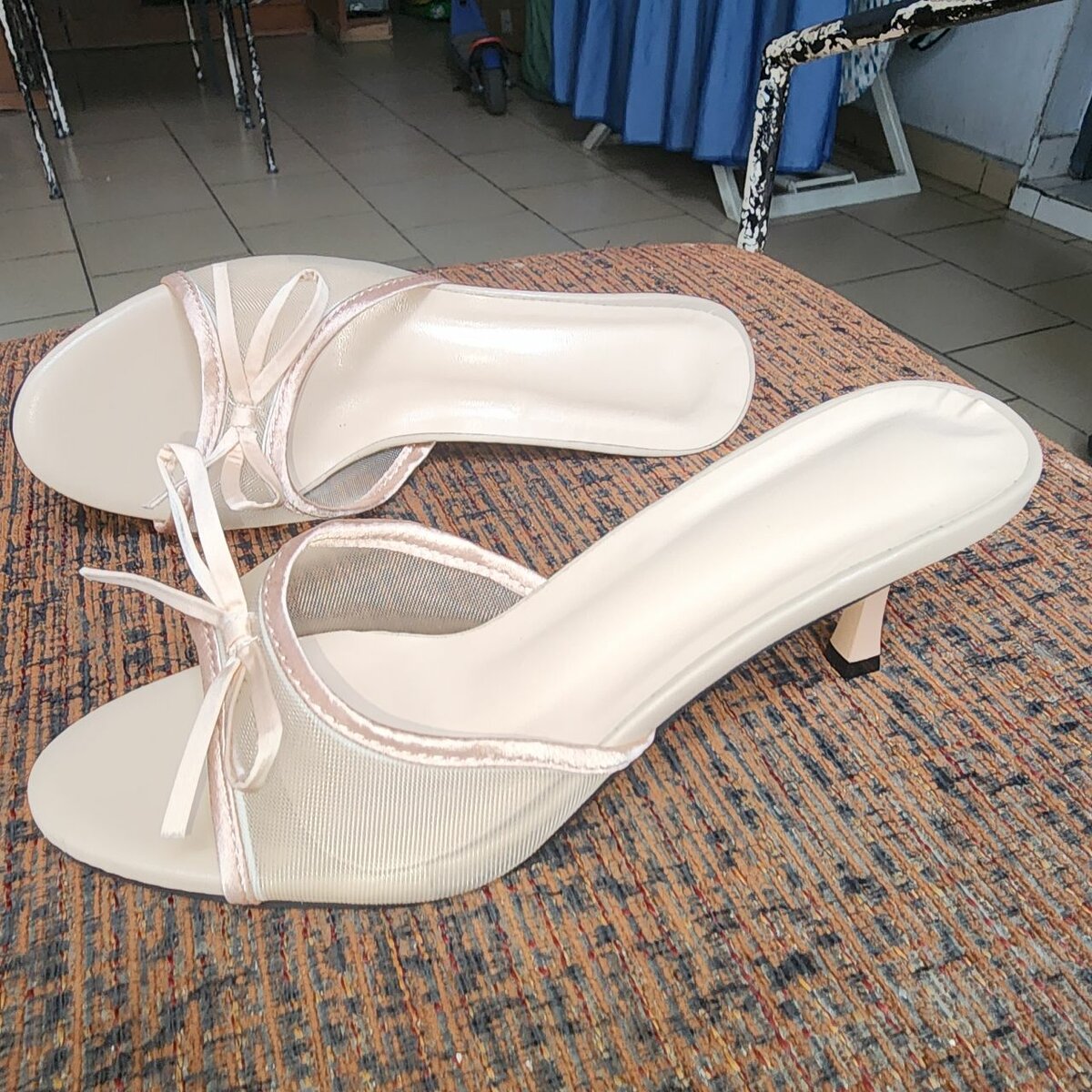 Sandales à talons élégantes