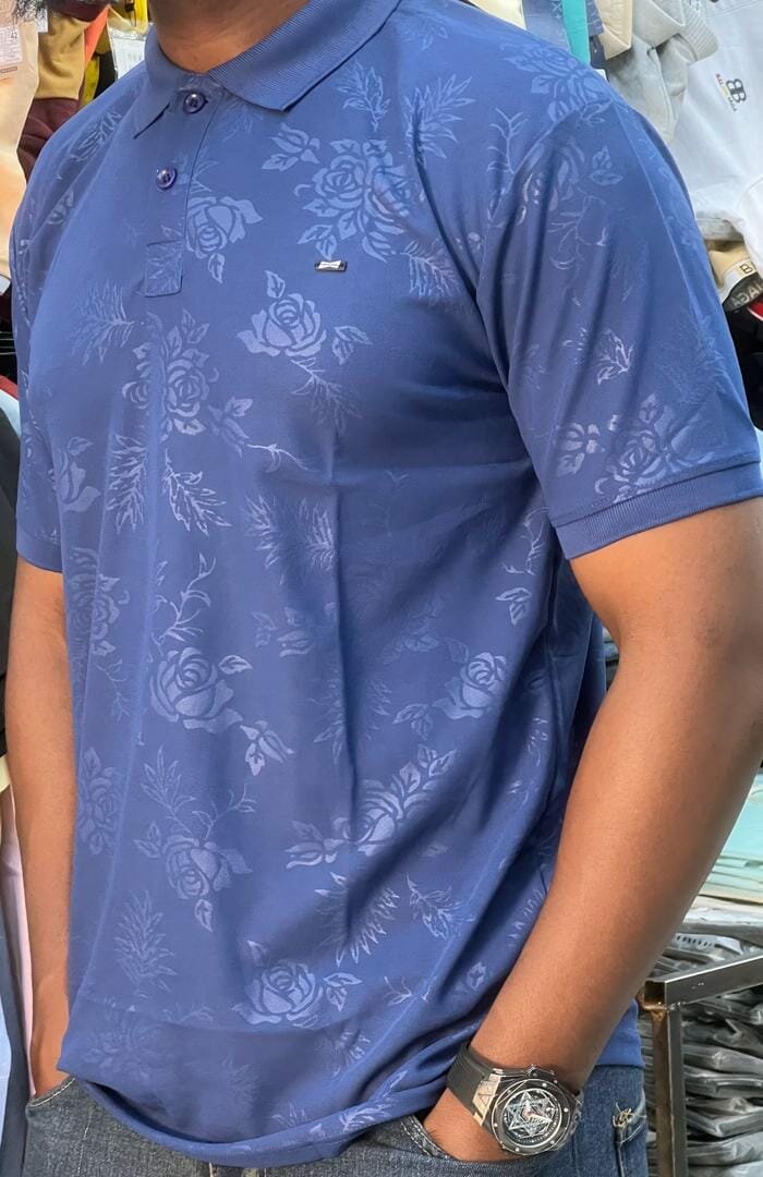 T-shirt dark blue floral print