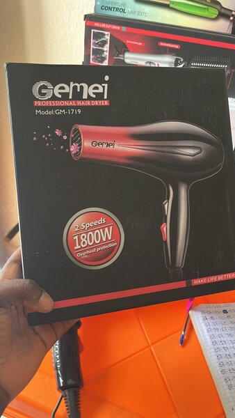 Sèche-cheveux 1800W Gemei