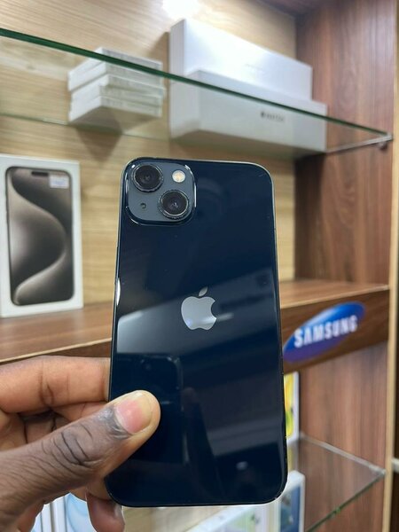 iPhone 13 Noir 128Go