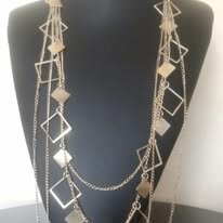 beau collier pour femme