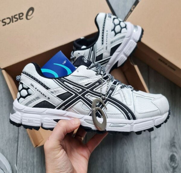 Chaussure ASICS original