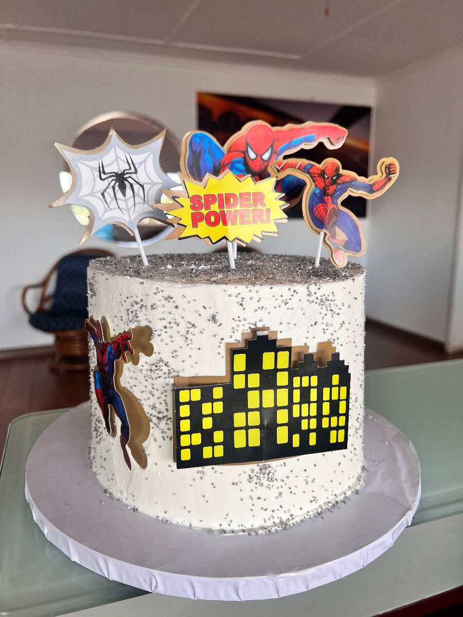 Cakes, cupcakes and Bento box