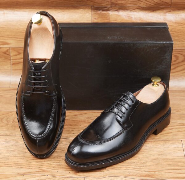 Chaussures habillées en cuir homme