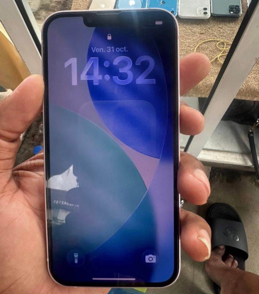 iPhone 13 Blanc 128Go