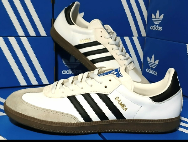 Adidas Samba Sneakers
