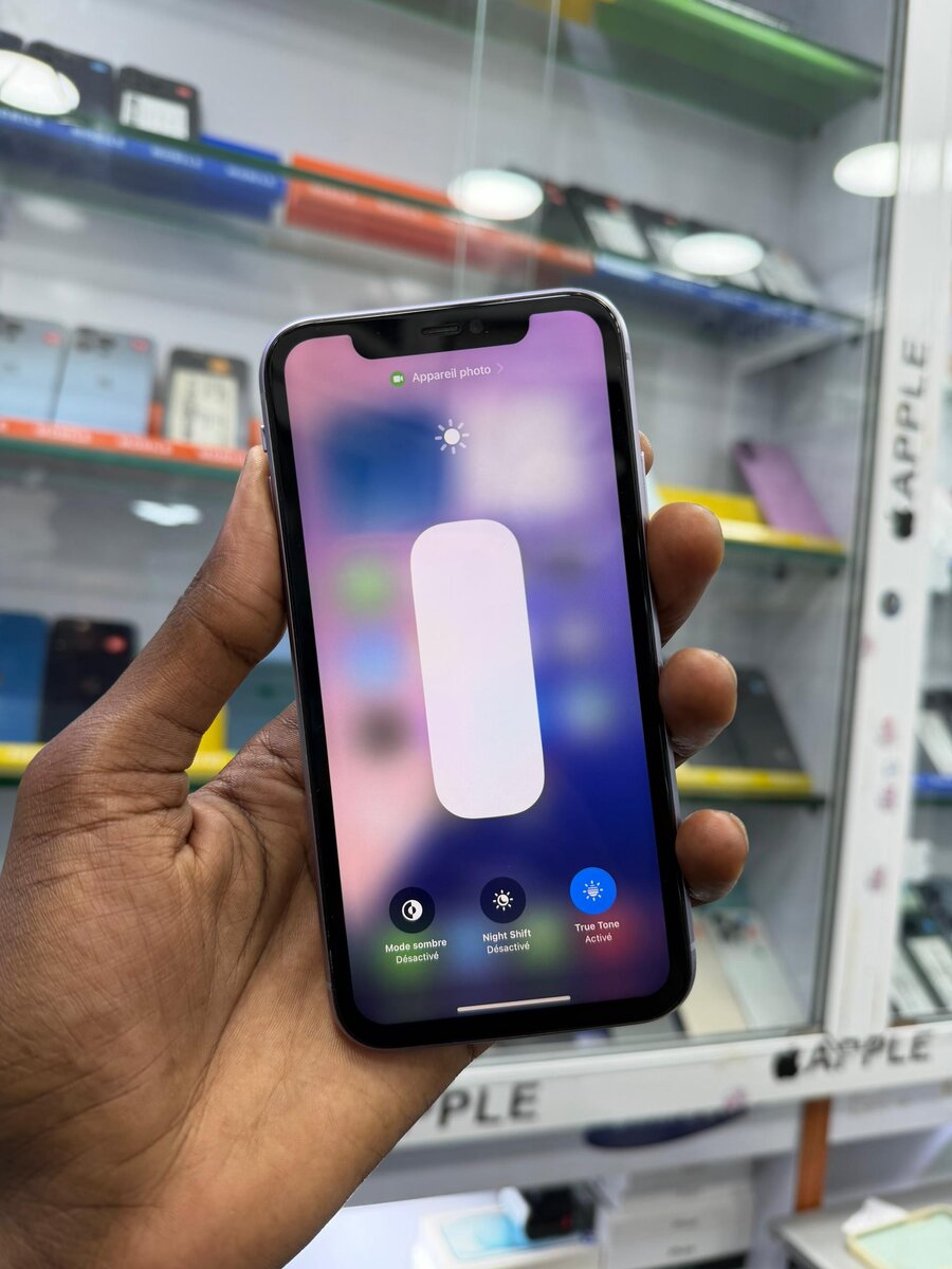 11 simple 64go Casi retour