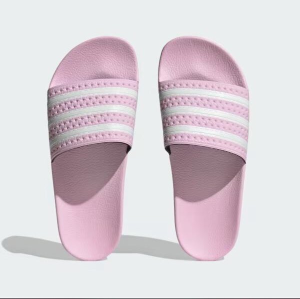 Claquettes confort tendance