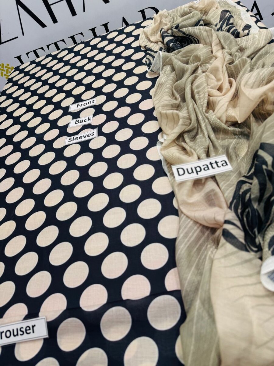 Woman's Clothes