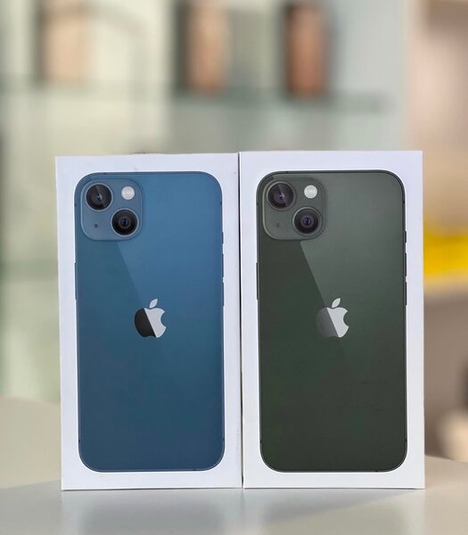 Brand new iPhone 13 128GB