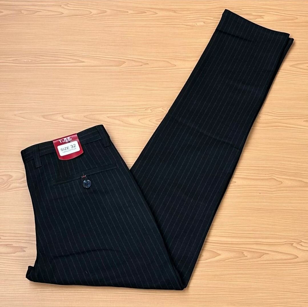 Cotton material trousers