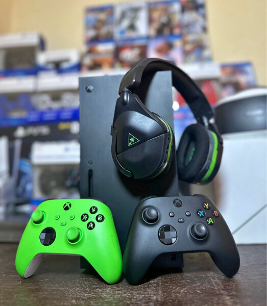 Console Xbox avec Casque