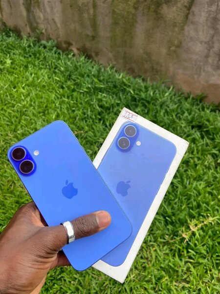 Iphone 16 simple  bleu 128Go