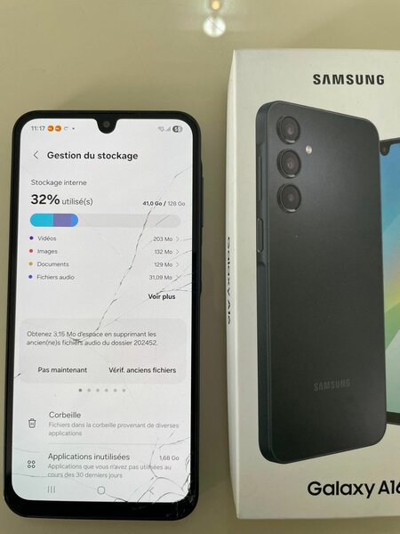 Samsung Galaxy A16 Smartphone