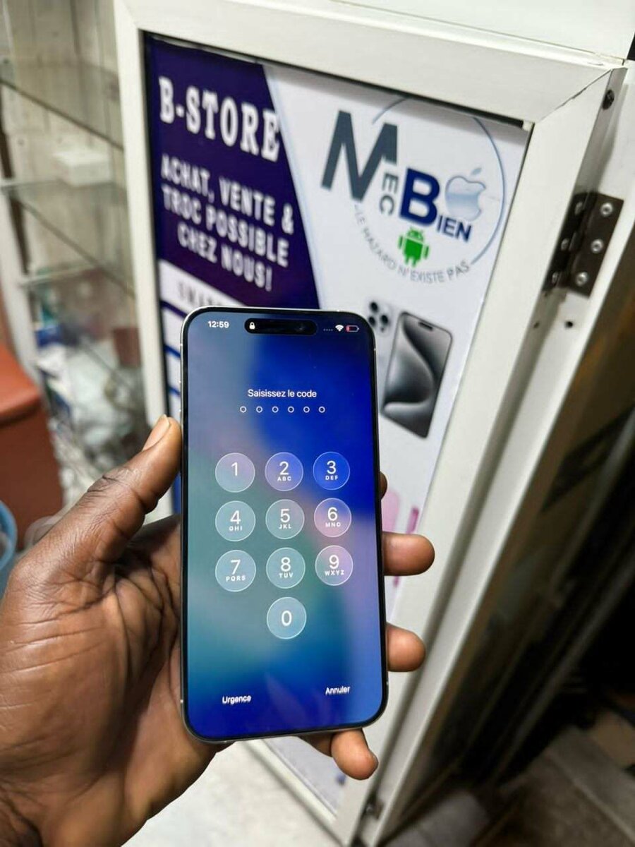 15 pro Max 256 giga 530000