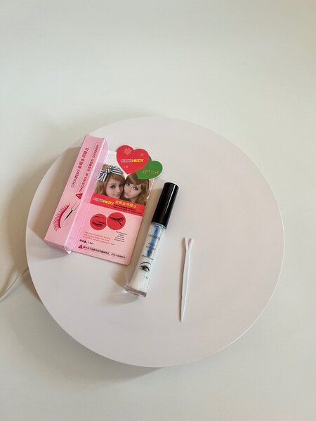 Lash Glue