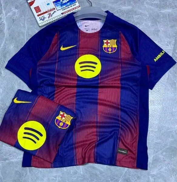 Ensemble Foot FC Barcelone Spotify